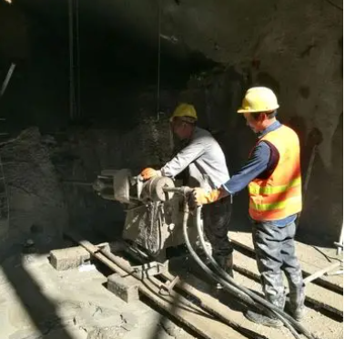 蒙山水下抗分散灌浆料特点 水下不分散注浆料介绍