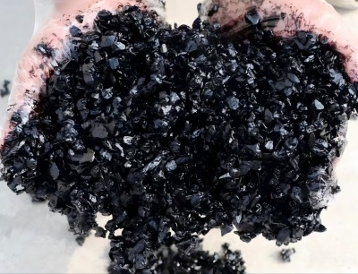 蒙山沥青冷补料（沥青砂）的优势特点与施工流程解析